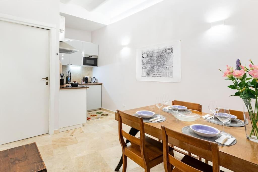 Bottega Augustea Duplex Apartment In Monti Roma Exterior foto